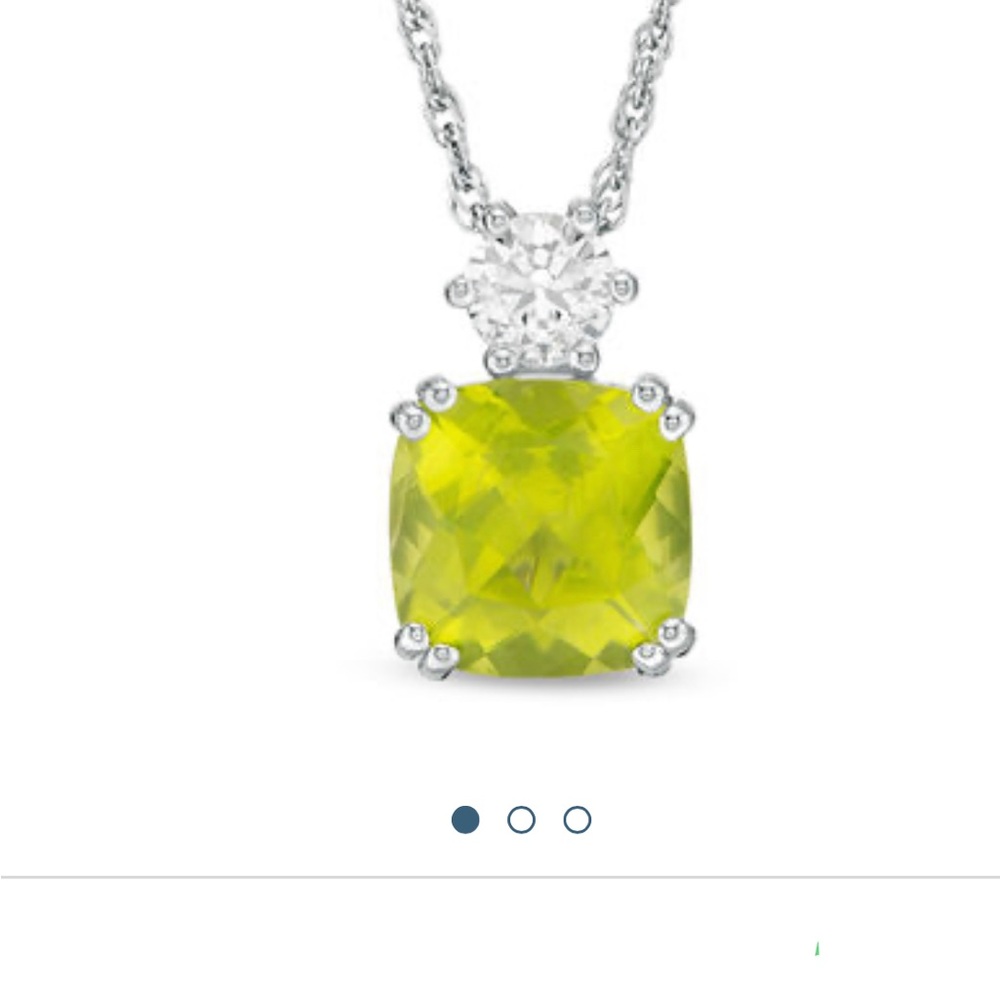 Beautiful 💚 pendant and necklace!